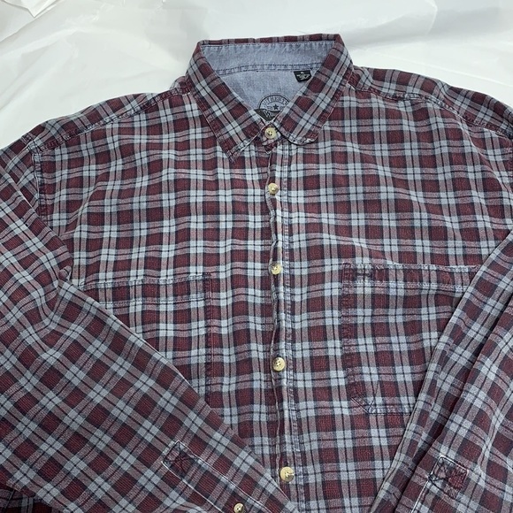 Men’s wrangler hero red & gray plaid button down long sleeve shirt size XL - Picture 1 of 5